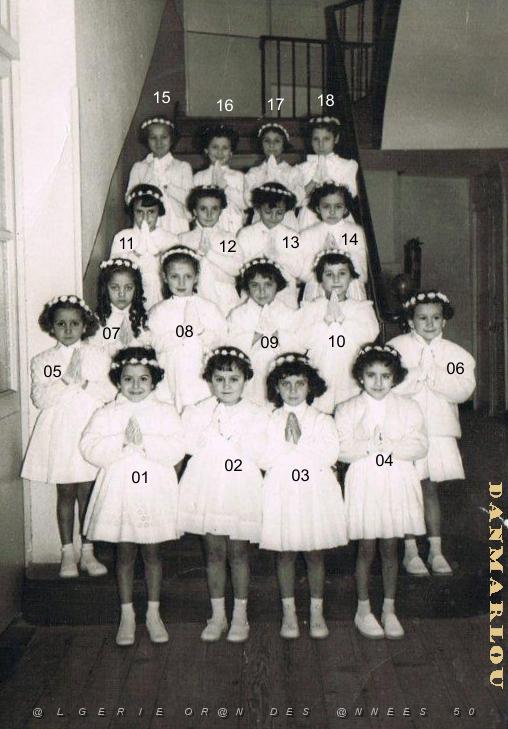 COMMUNIONS ORAN SOEURS TRINITAIRES DE SAINT LOUIS PRIVEE 1957 3 MARS.jpg